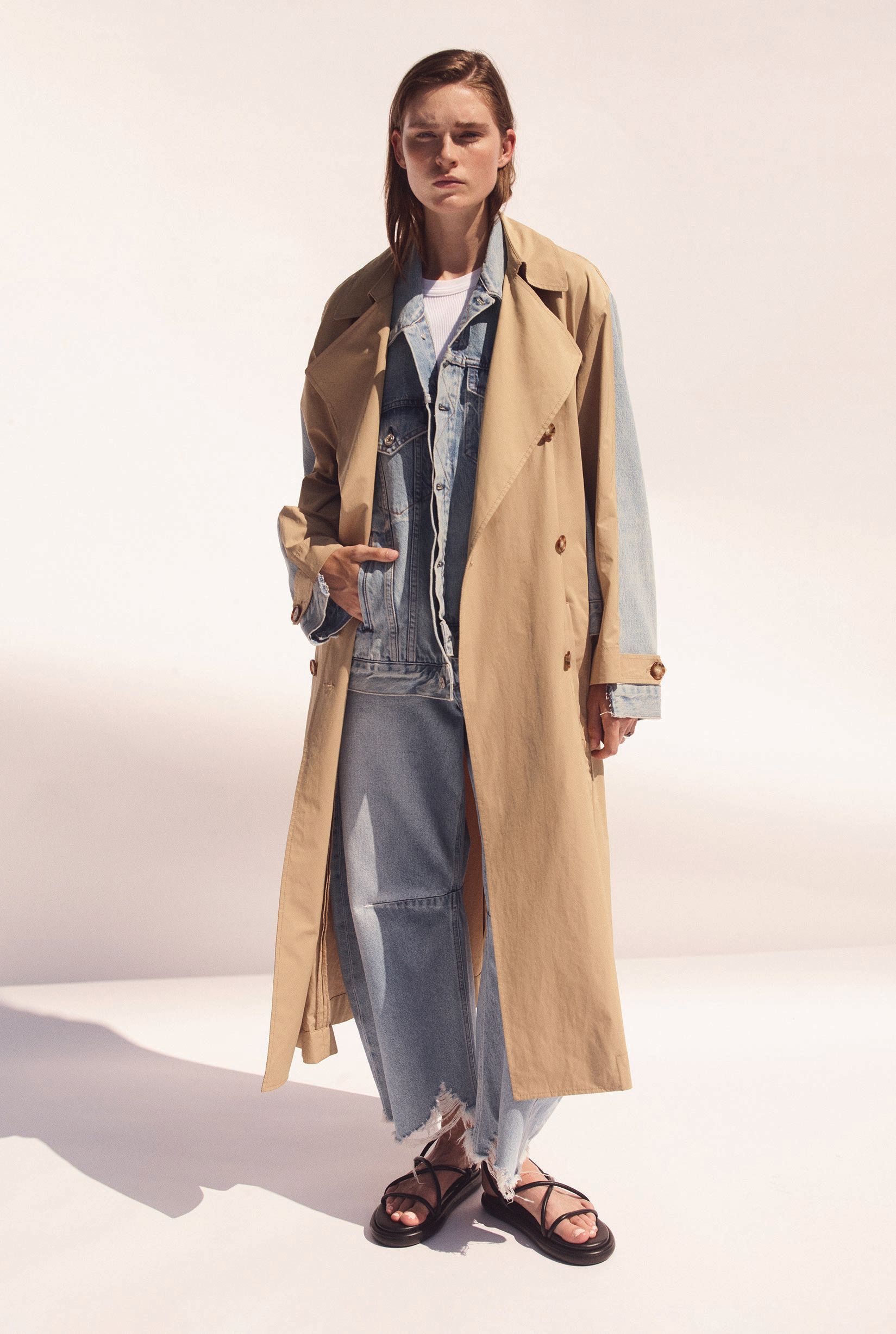 Spliced trench in Splice paired with the Horseshoe jean in Savahn PHOTO COURTESY OF CITIZENS OF HUMANITY